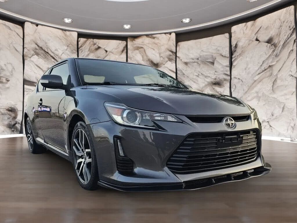 Toyota SCION tC