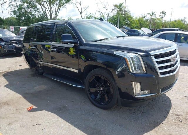 2019 CADILLAC Escalade