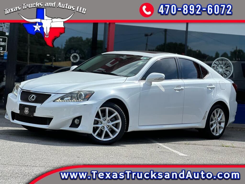 2011 LEXUS IS