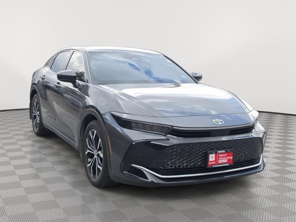 2023 TOYOTA CROWN