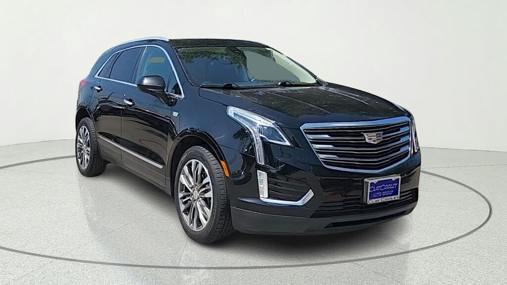 2017 CADILLAC XT5