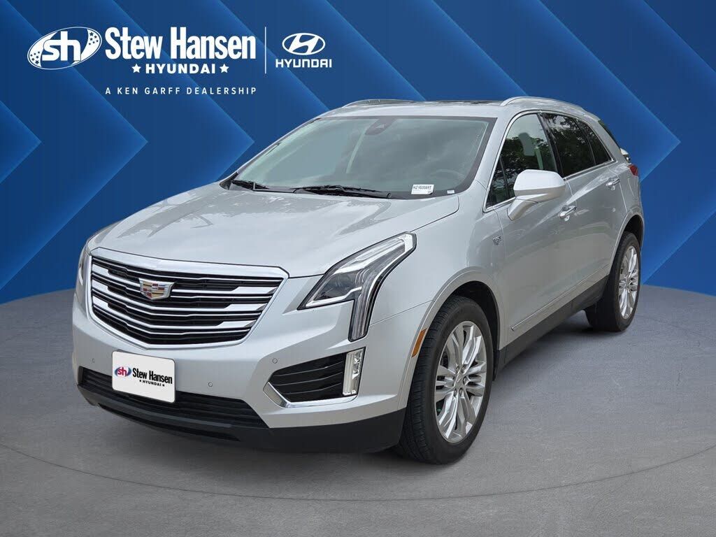 2017 CADILLAC XT5