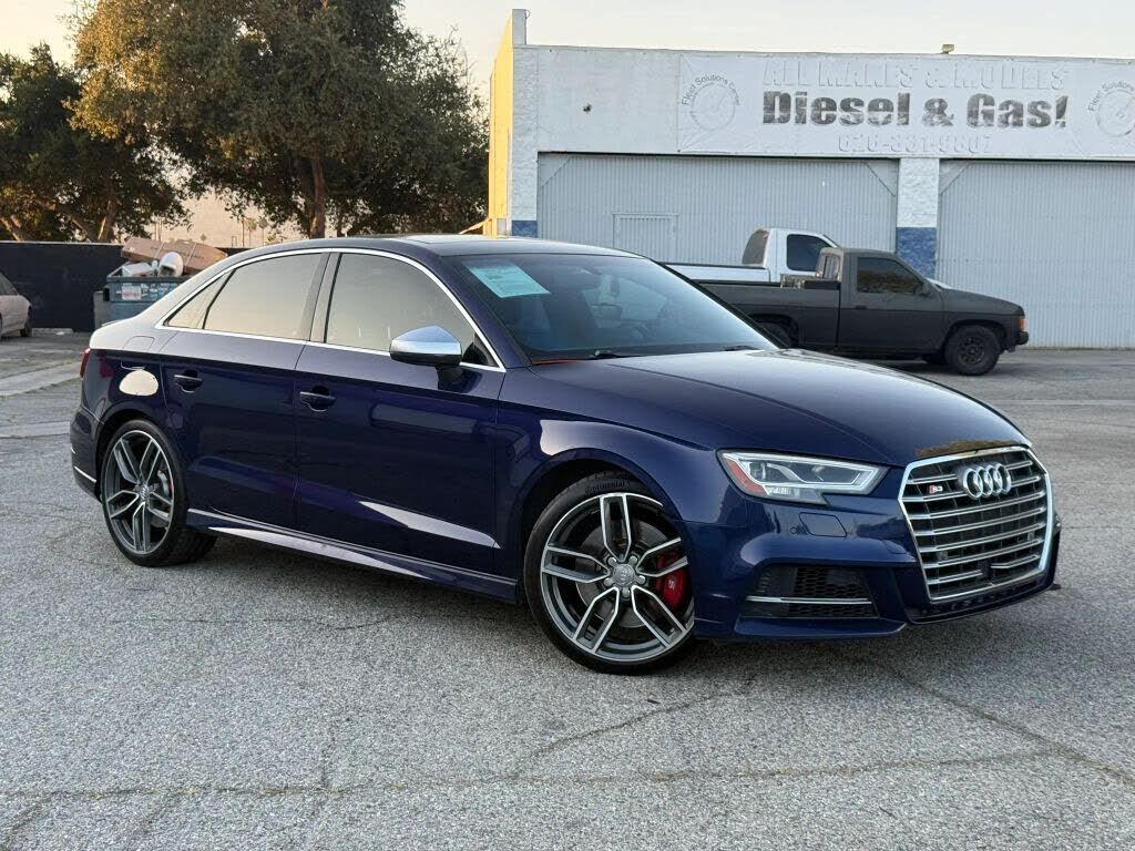 2018 AUDI S3
