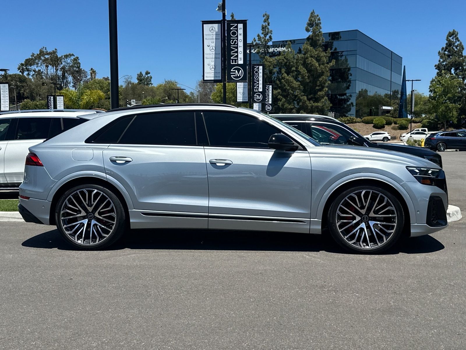 2024 Audi SQ8