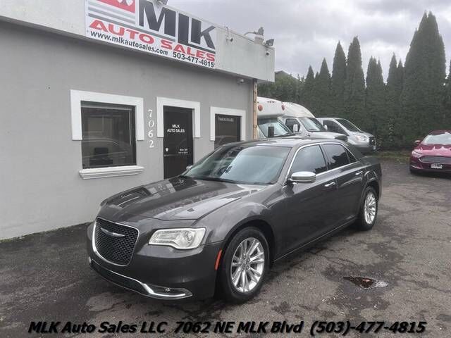 2016 CHRYSLER 300