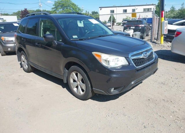 2014 SUBARU Forester