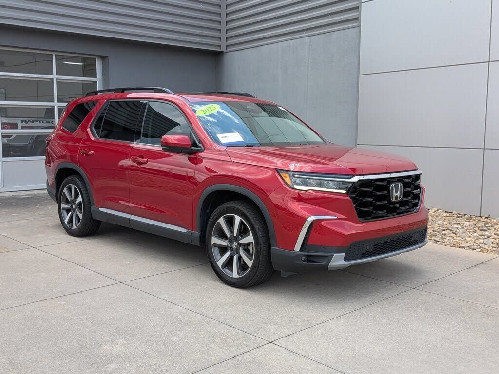 2025 HONDA Pilot
