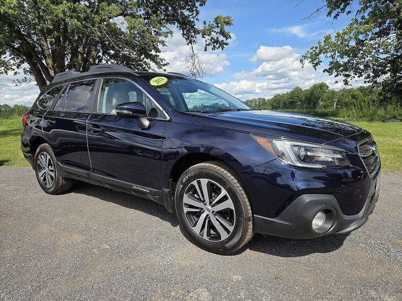 2018 SUBARU Outback