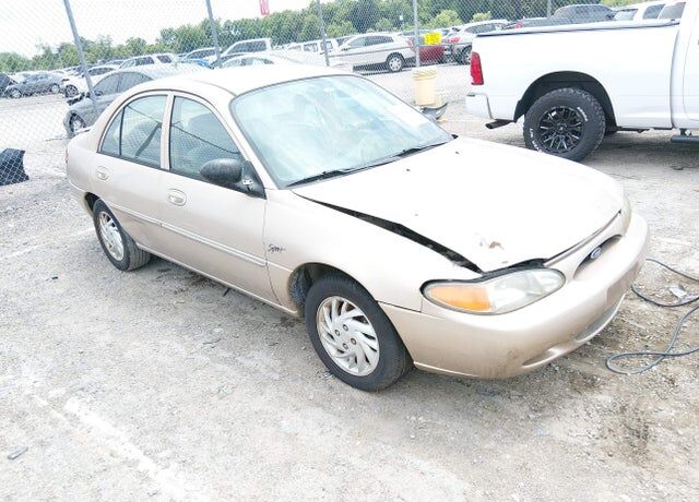 1998 FORD Escort
