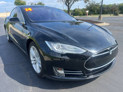 2014 TESLA Model S