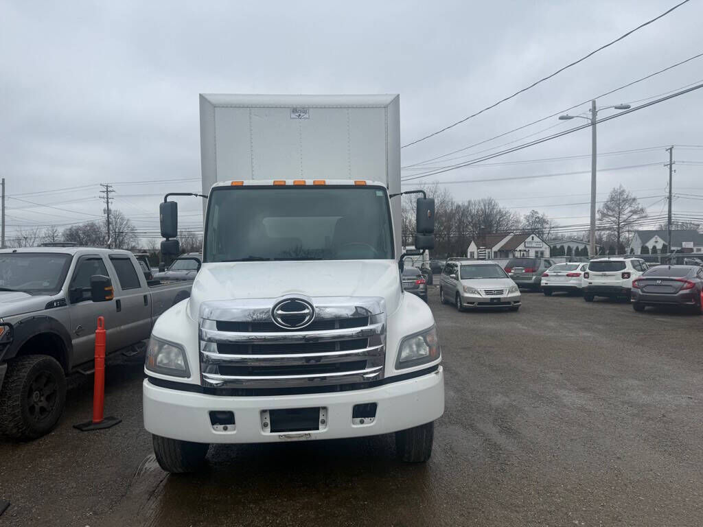 2020 HINO Conventional Type Truck