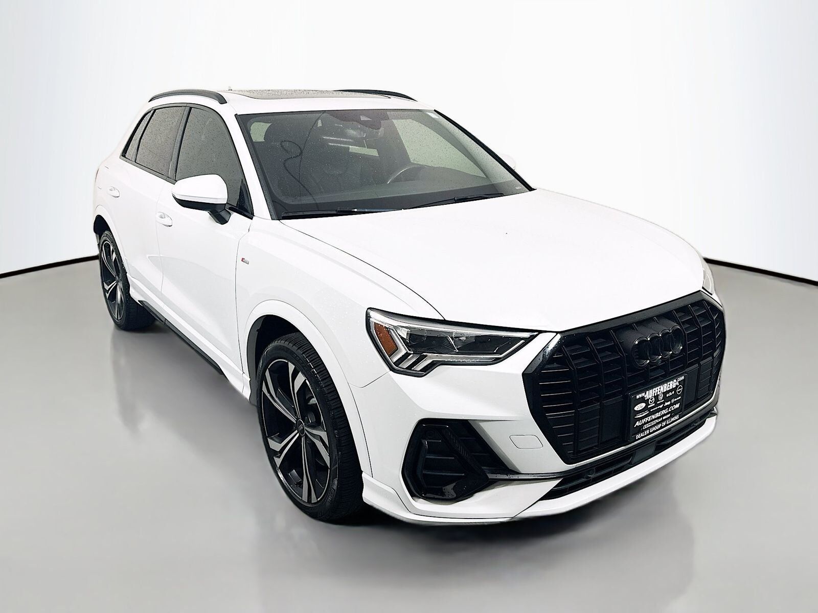 2023 AUDI Q3