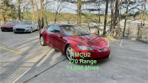 2015 TESLA Model S