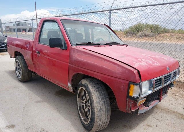 1995 NISSAN Pickup