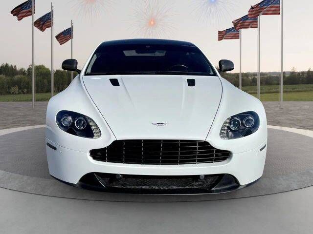 2013 ASTON MARTIN V8 Vantage