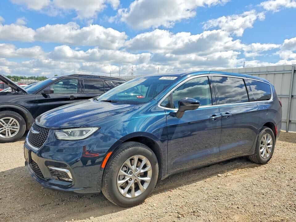 2023 CHRYSLER Pacifica