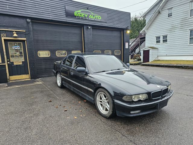 2000 BMW 7 Series