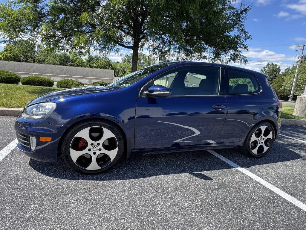 2012 VOLKSWAGEN GTI