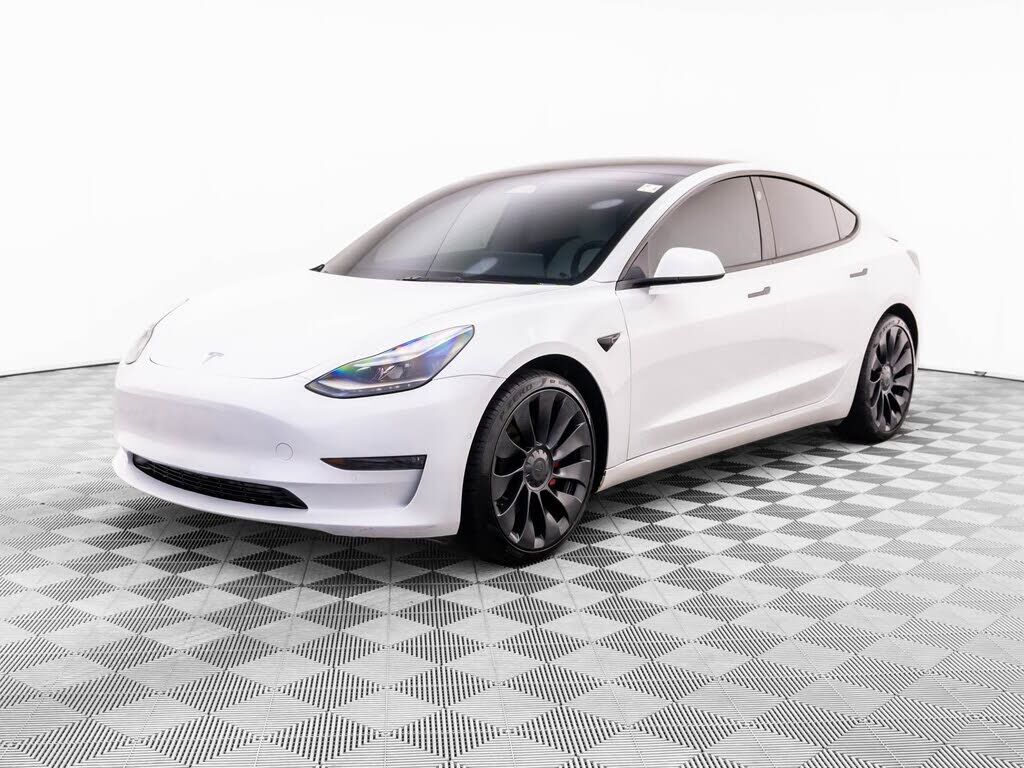 2022 TESLA Model 3
