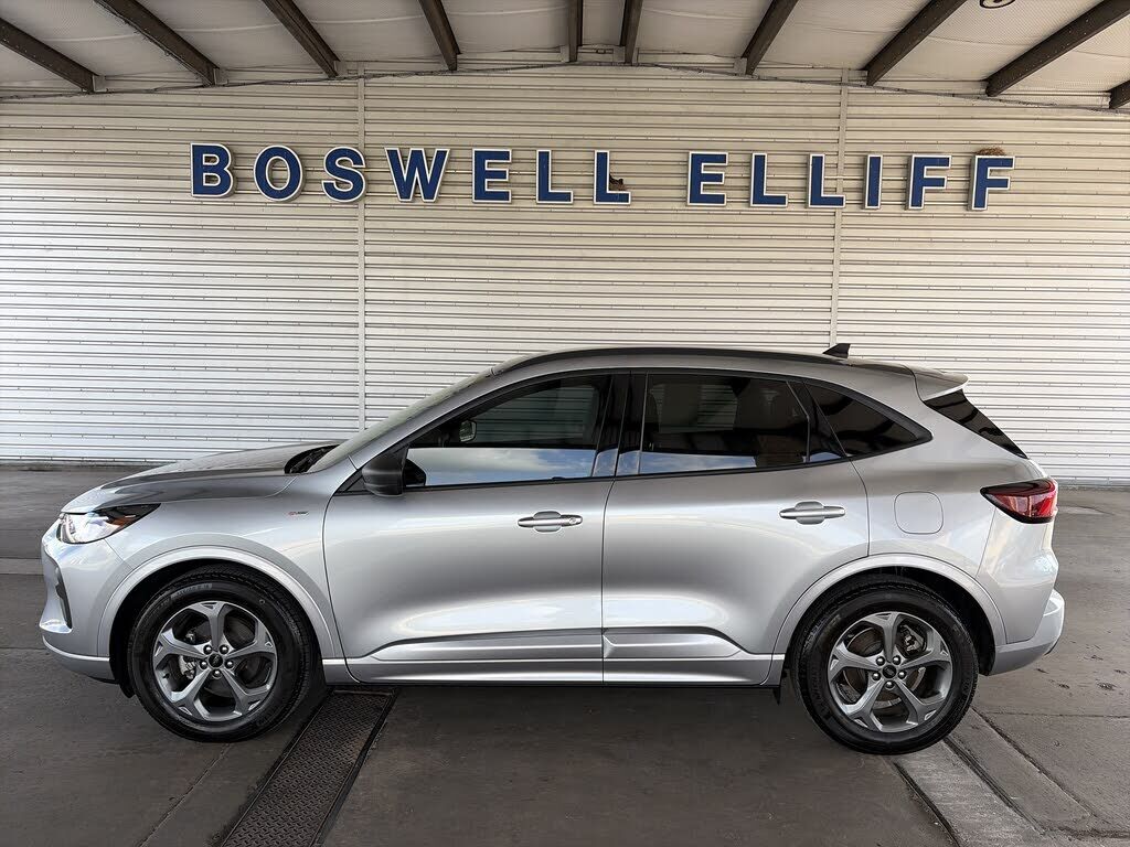 2024 FORD Escape