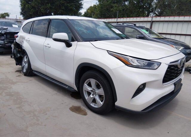 2020 TOYOTA Highlander