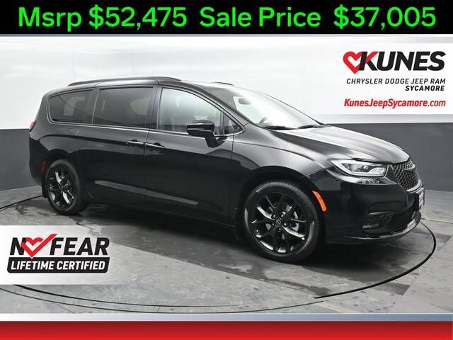2026 CHRYSLER Pacifica