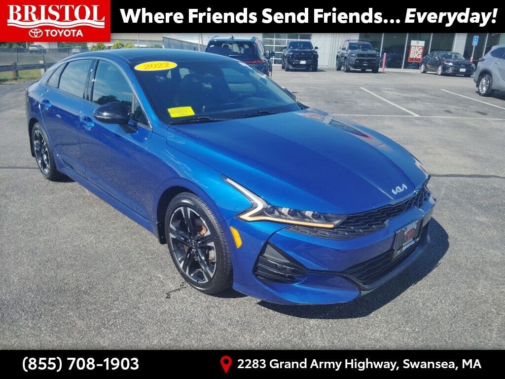 2022 KIA K5