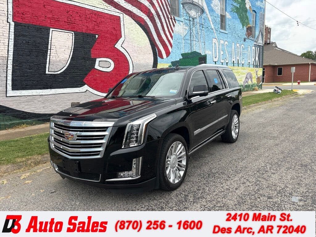 2017 CADILLAC Escalade