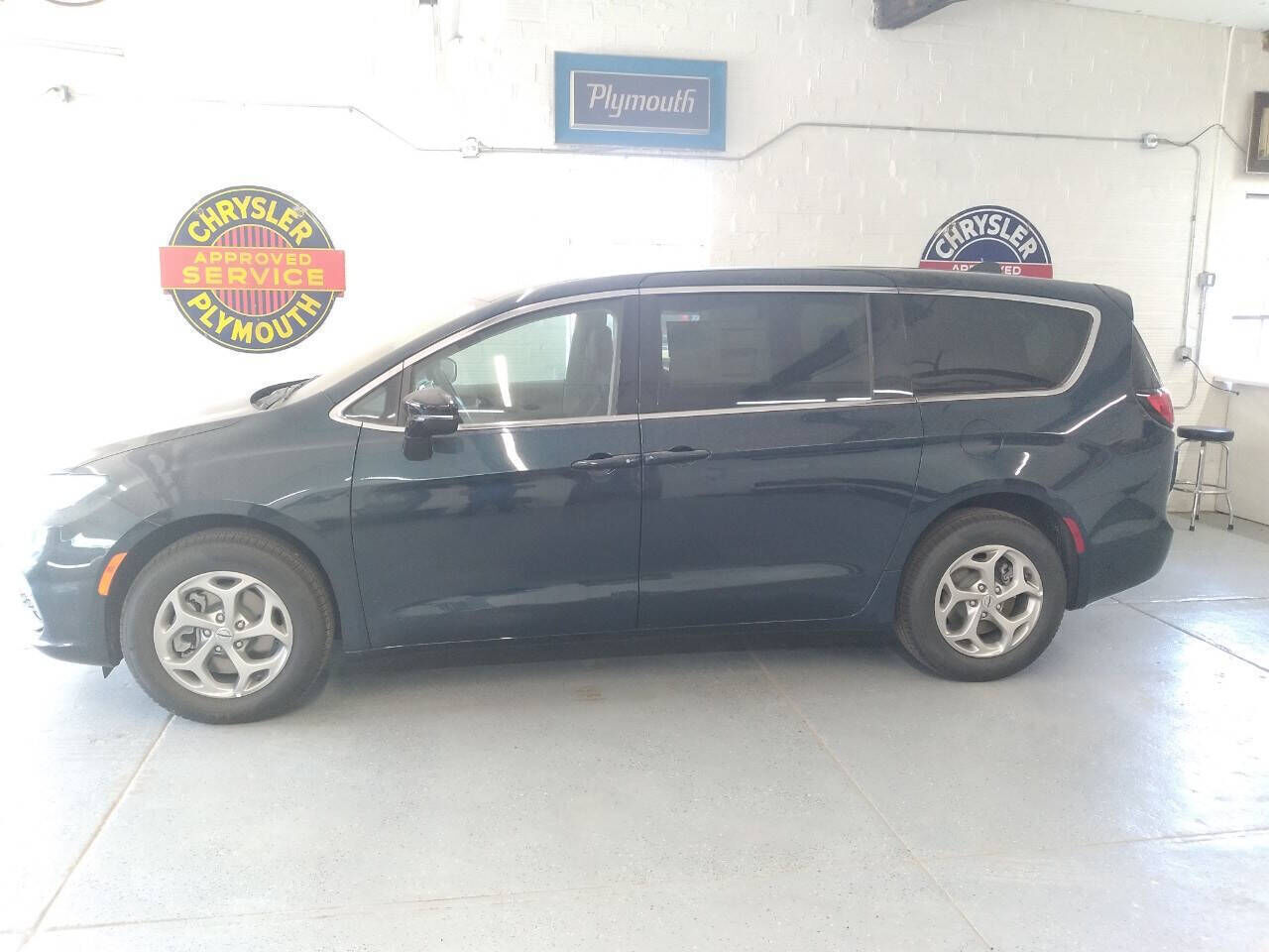 2024 CHRYSLER Pacifica