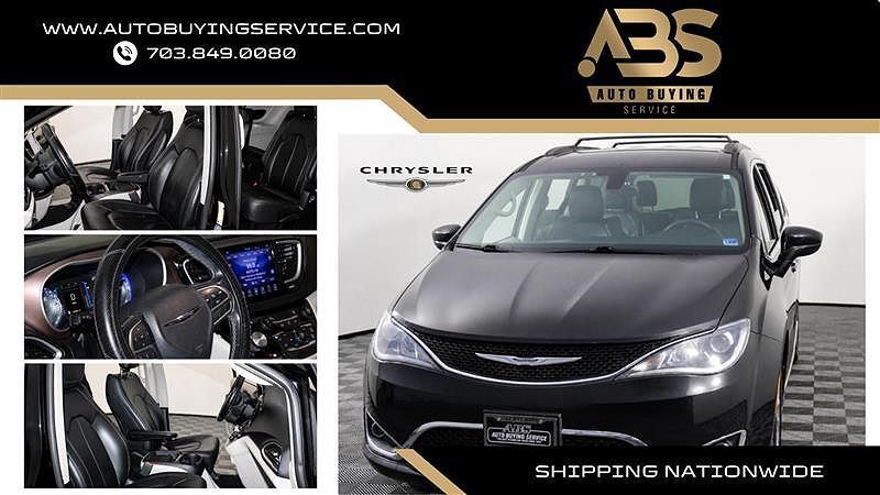 2017 CHRYSLER Pacifica
