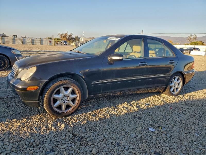2002 MERCEDES-BENZ C-Class