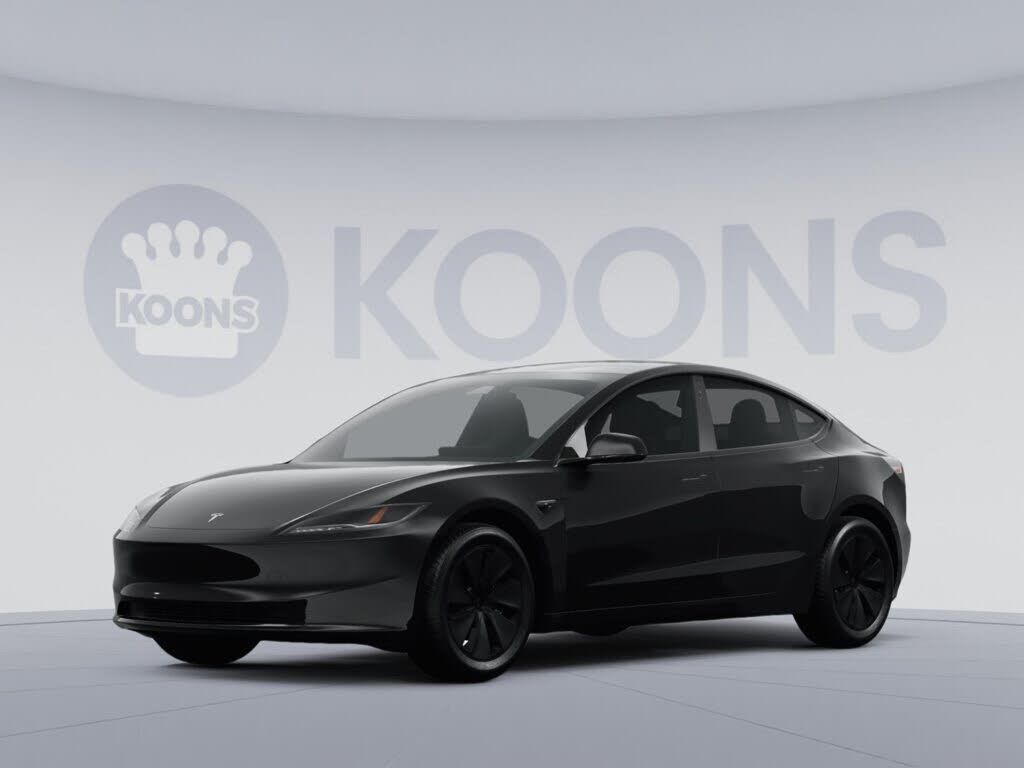 2025 TESLA Model 3