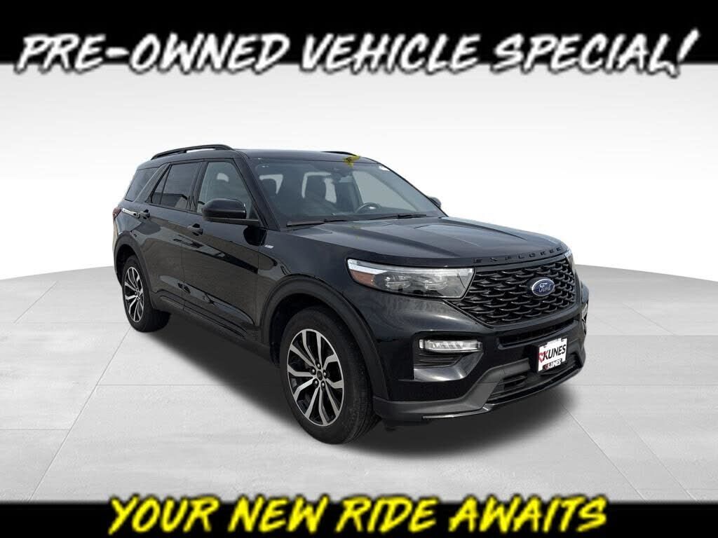 2023 FORD Explorer