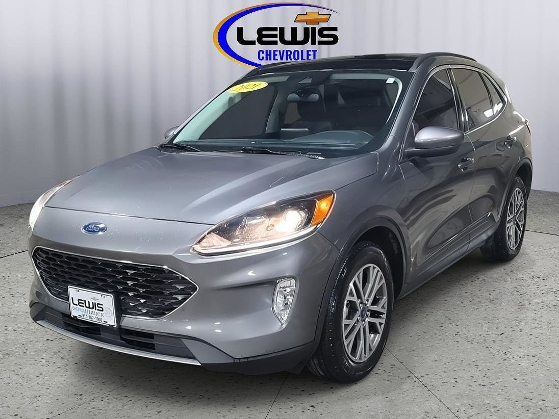 2021 FORD Escape