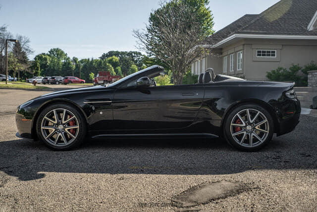 2015 ASTON MARTIN V8 Vantage