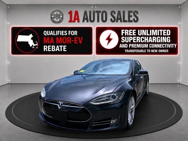 2015 TESLA Model S