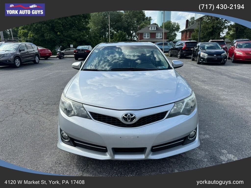 2012 TOYOTA Camry