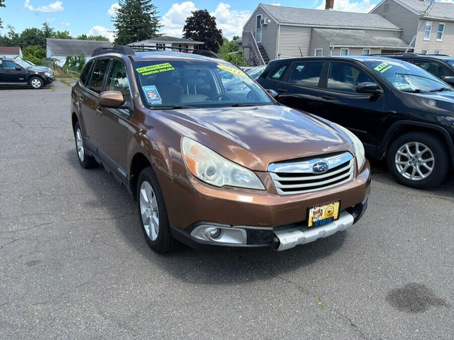 2011 SUBARU Outback