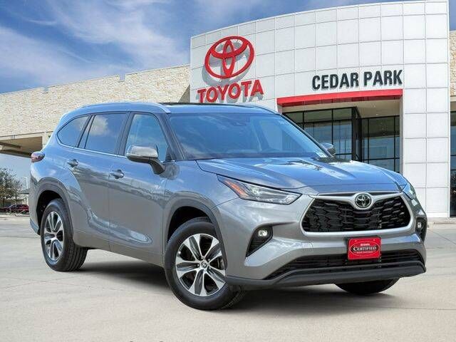 2025 TOYOTA Highlander