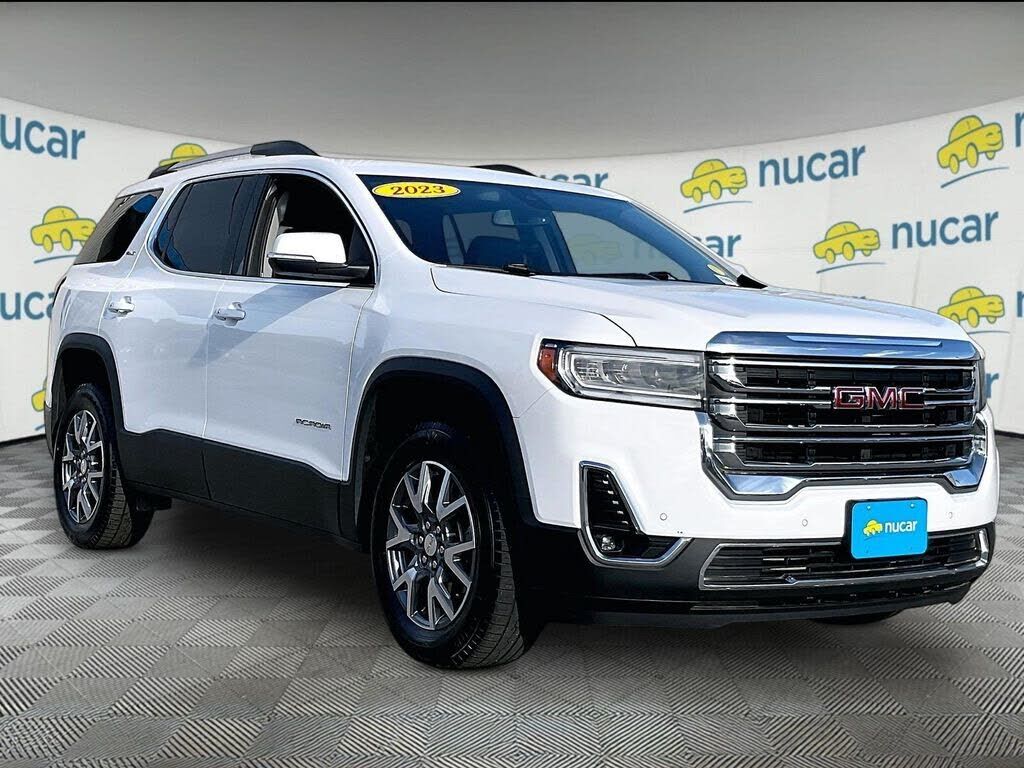 2023 GMC Acadia