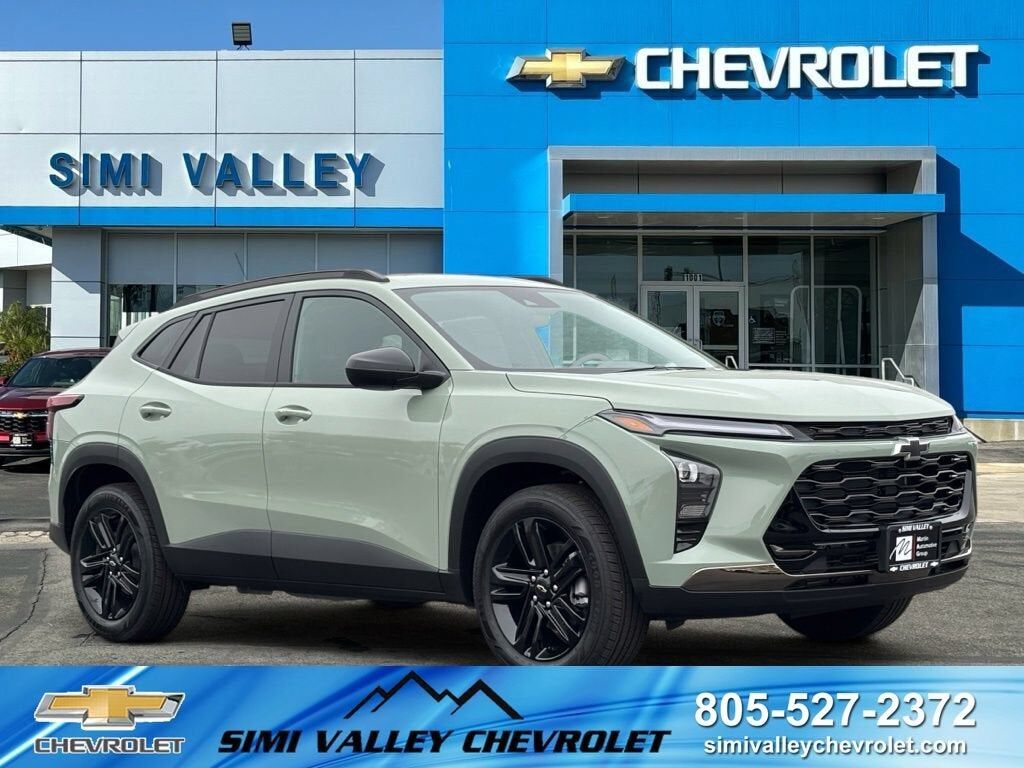 2026 CHEVROLET Trax