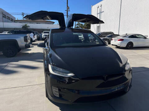 2016 TESLA Model X