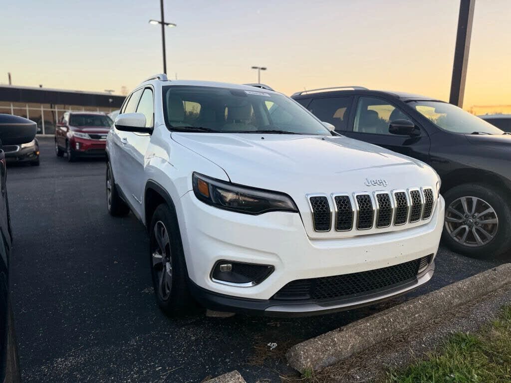 2020 JEEP Cherokee