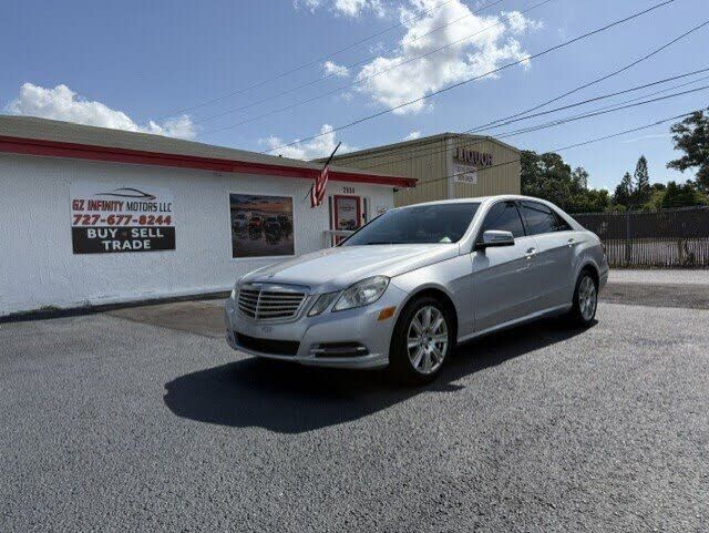 2013 MERCEDES-BENZ E-Class