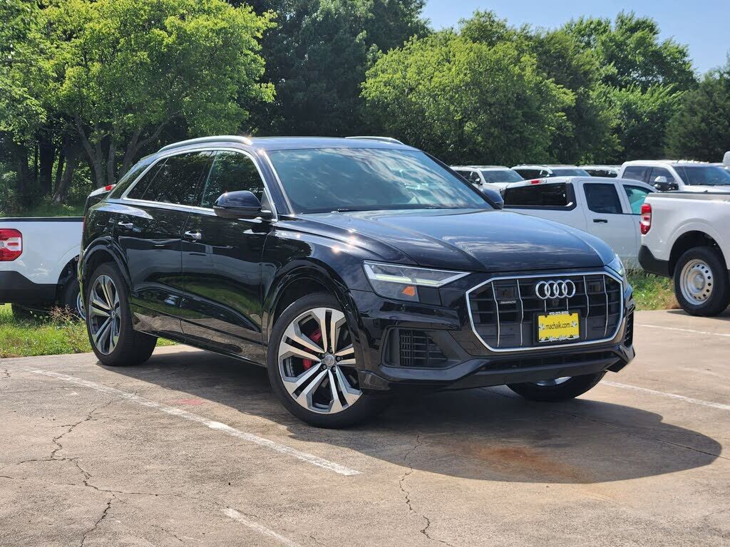 2019 AUDI Q8