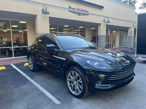 2022 ASTON MARTIN DBX