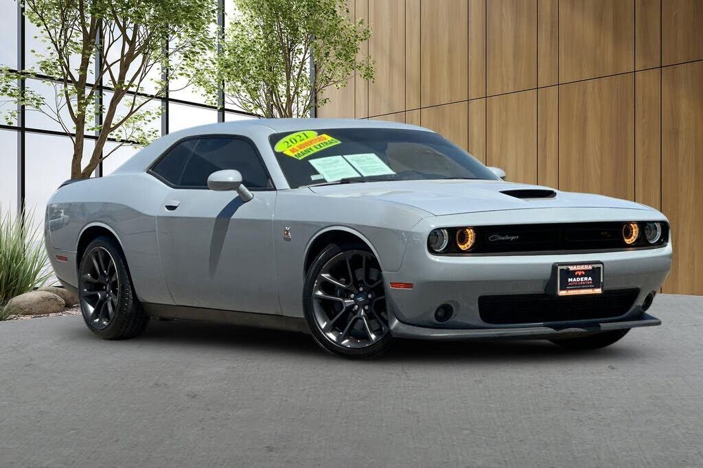 2021 DODGE Challenger