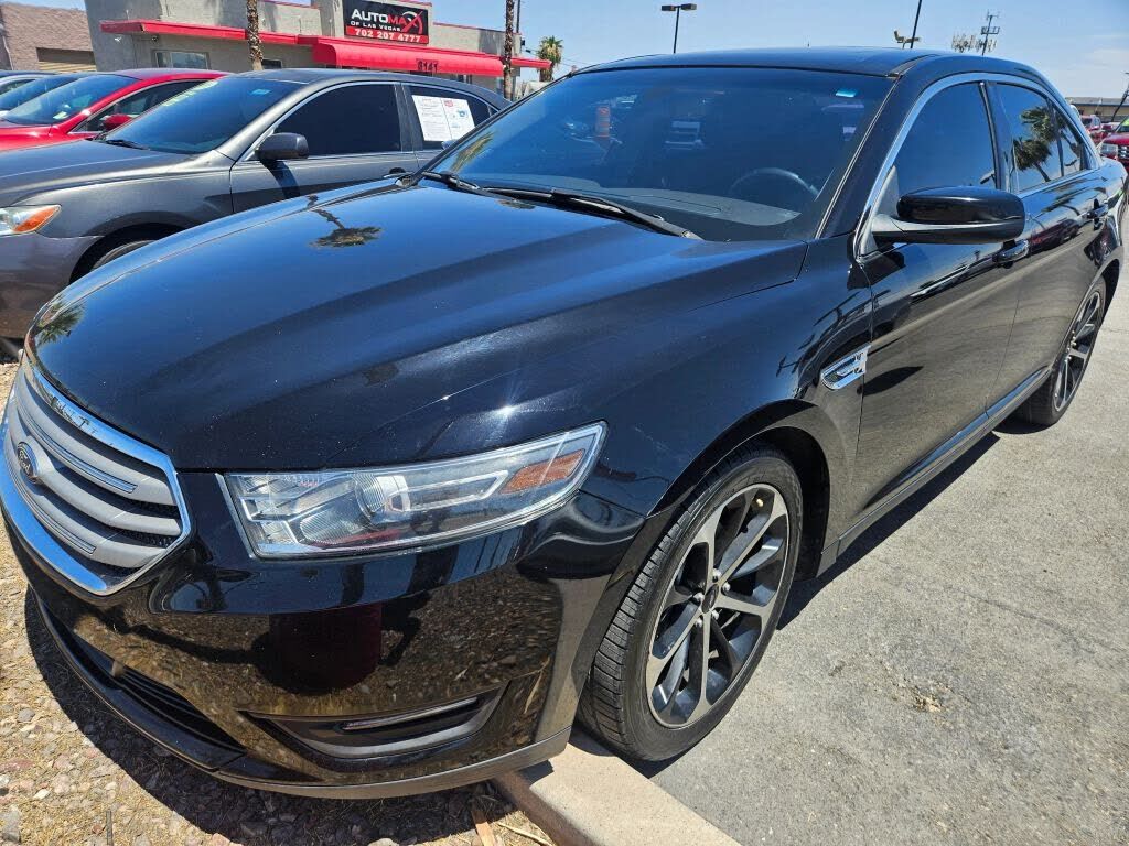 2016 FORD Taurus