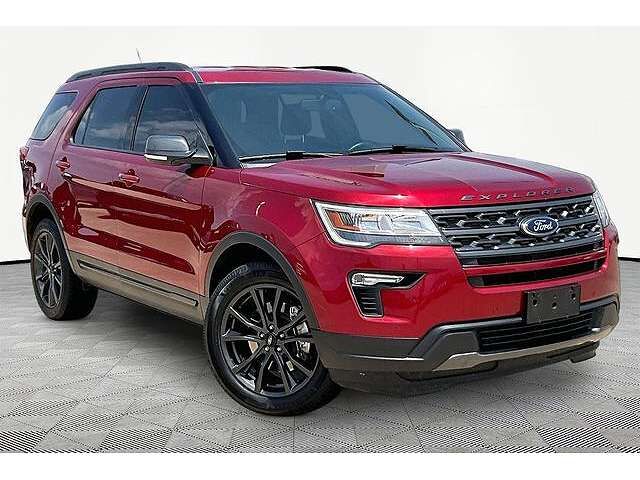 2019 FORD Explorer