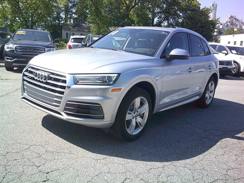 2018 AUDI Q5
